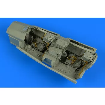   Aires - Panavia Tornado GR.1 - early v. cockpit set for Revell