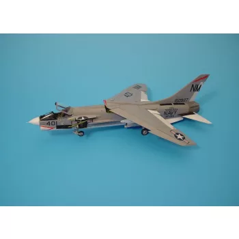 Aires - F-8E Crusader