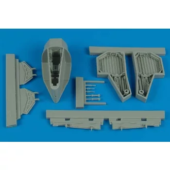 Aires - F-84F Thunderstreak wheel bay (KINETIC)