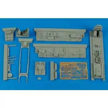 Aires - Bf 110D-3 cockpit set for Cyber-Hobby