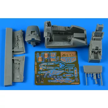 Aires - F-104C Starfighter cockpit set for KINETIC