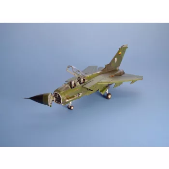 Aires - Panavia Tornado IDS