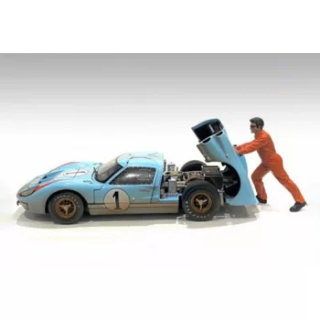   Americandiorama - 1:24 Figurines - Mechanic Ken, Orange (1:24)