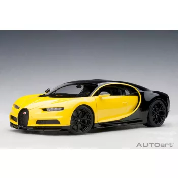   Autoart - 1:18 Bugatti Chiron Jaune Molsheim Yellow/Nocturne Black, 2017 (composite model/full openings and workable rear spoiler) - AUTOart