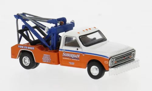 Brekina - Chevrolet C 30 Abschleppwagen, 1968, Suburban, 1:87