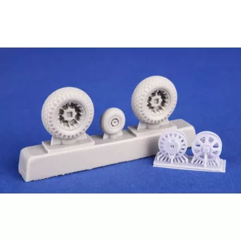   CMK - A-20 Havoc/Boston/ P-70 Nighthawk Wheels/ Hubs without Covers for Special Hobby