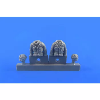  CMK - WWII US Tank Crew Driver and Gunner (two semi figures) for Sherman