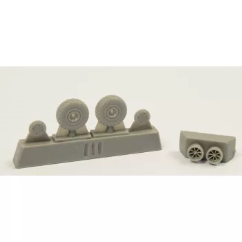 CMK - P-40 Wheels-Cross Tread f.Special Hobby