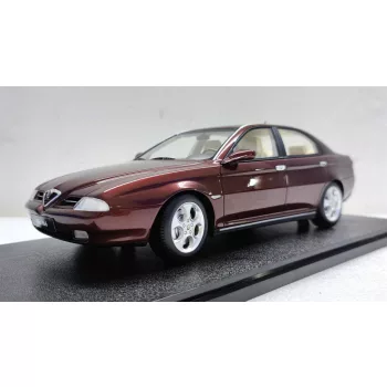   Cult-scale Models - ALFA ROMEO 166 3.0 V6 24v SUPER 1998 RED MET