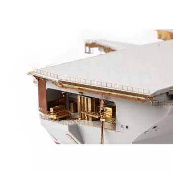 Eduard - USS Nimitz CVN-68 part 5 1/350 TRUMPETER