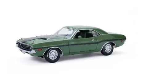 Greenlight - 1:18 1970 Dodge Challenger R/T Hardtop Hemi Mr Norm’s - F8 Green with Green Top & Green Interior - GreenLight