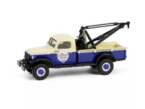 Greenlight - 1:64 1948 Dodge Power Wagon Wrecker Solid Pack - Chevron Special Edition Series 1 - GreenLight