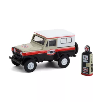  GREENLIGHT - The Hobby Shop Series 10 - 1967 Nissan Patrol -Texaco with Vintage Texaco Gas Pump Solid Pack