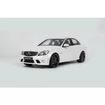 GT Spirit -  Mercedes-Benz C63 AMG Diamond White 2007 - 