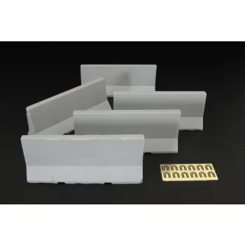   Hauler - 1/35 Modern concrete road barriers casted and PE road barriers