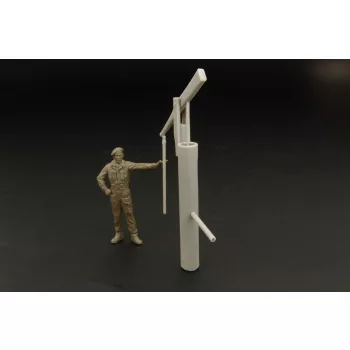 Hauler - Rustic style water pump