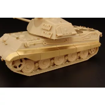   Hauler - Tiger II Ausf  B  Königstiger“ fenders (Revel kit)