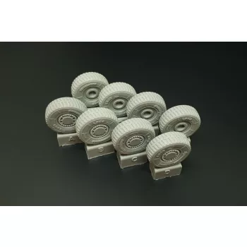 Hauler - JGSDF Type 16 Wheels (Aoshima kit)