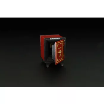 Hauler - 1/72 SAFE resin kit of civilian safe