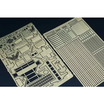 Hauler - BM-13-16 Mutiple Launch Rocket System (ICM kit)