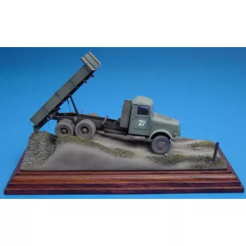 Hauler - 1/87 Tatra T111S kit of Czech truck