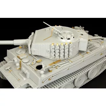 Hauler - Tiger I ausf E - basic (6471 Italeri)