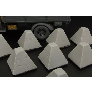 Hauler - Dragon’s Teeth tank traps