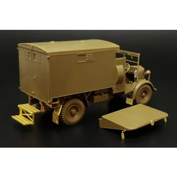 Hauler - British 2-Ton 4x2 Ambulance (Austin K2) for Tamiya