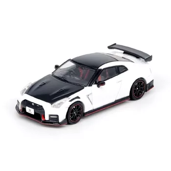 Inno Models - Nissan GT-R (R35) Nismo Coupe White 2016