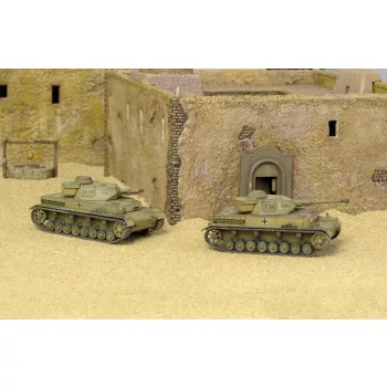   Italeri - Sd.Kfz 161 Pz.Kpfw Iv F1 (2 Db Összepattintható) (7514)