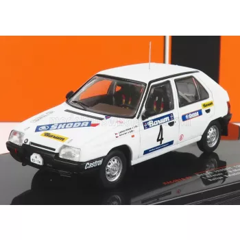   Ixo-Models - SKODA FAVORIT 136L (night version) N 4 RALLY VALASSKAA ZIMA 1989 L.KRECEK - B.MOTL WHITE