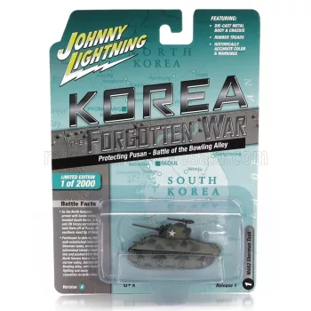   Johnny Lightning - TANK M4A3 SHERMAN MILITARY KOREA 1944 MILITARY GREEN