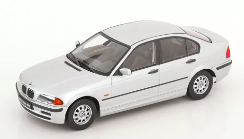 KK-Scale - 1:18 BMW 3-series E46 sedan 1999 silver - KK Scale