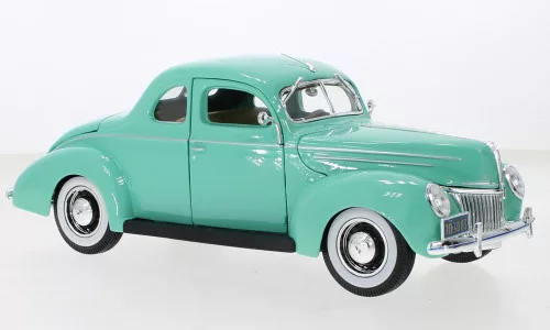 Maisto - Maisto, Ford Deluxe Coupe, helltürkis, 1939, 1:18
