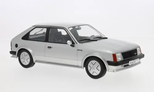 MCG - Opel Kadett D GTE silber 