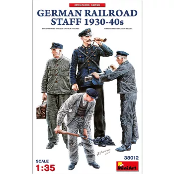 Miniart - German Railroad Staff 1930-40S