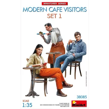 MiniArt - 1:35 Modern Cafe Visitors Set #1