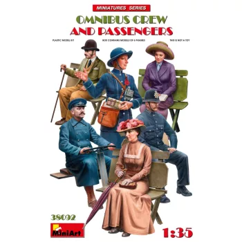 Miniart - Omnibus Crew and Passengers