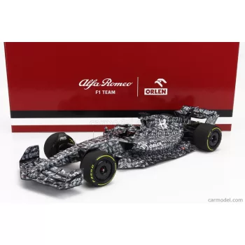   Minichamps - Alfa Romeo F1  C42 Team Orlen Racing N 24 Test Barcelona 2022 Guanyu Zhou Camouflage