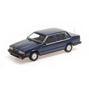   Minichamps - 1:18 VOLVO 740 GL – 1986 – DARK BLUE METALLIC - MINICHAMPS