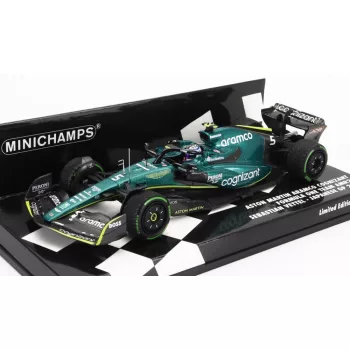   Minichamps - ASTON MARTIN F1 AMR22 TEAM ARAMCO COGNIZART N 5 JAPAN GP 2022 SEBASTIAN VETTEL GREEN BLACK