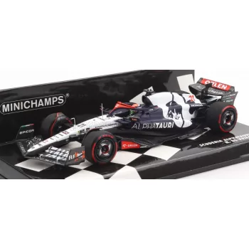   Minichamps - ALPHA TAURI F1  AT04 TEAM ALPHA TAURI N 21 SEASON 2023 NYCK DE VRIES BLUE WHITE