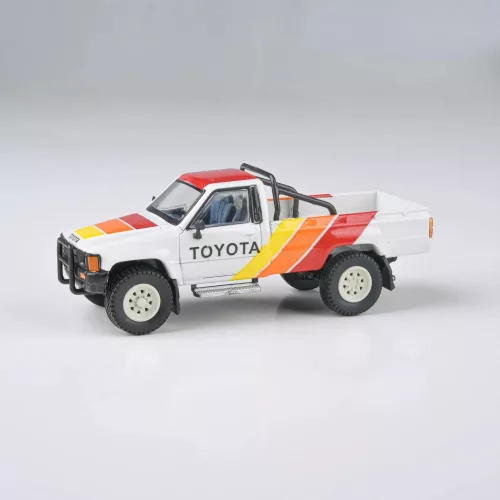 Para64 - Toyota Hilux Single CabTRD Ironman 1984