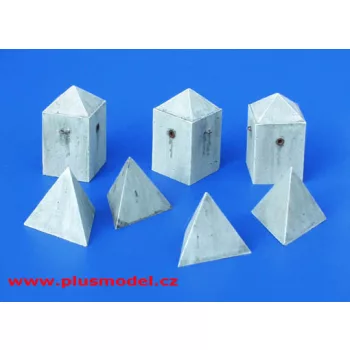Plus Model - Panzerbarrikaden Pyramidenform Set II