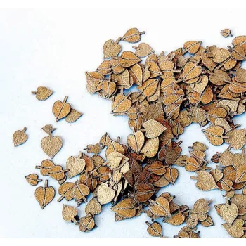 Plus Model - Lindenblätter Laub