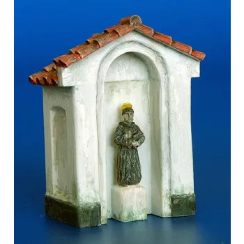 Plus Model - Kapelle mit einer Statue