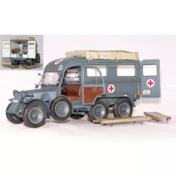 Plus Model - Deutscher Krankenwagen Kfz.31 Steyr 640