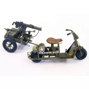 Plus Model - U.S. airborne scooter with machine gun