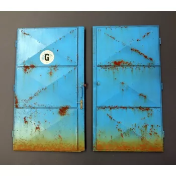Plus Model - Workshop doors