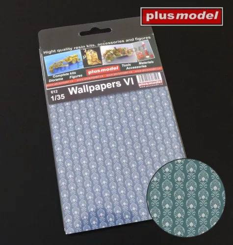 Plus model - 1/35 Wallpapers VI